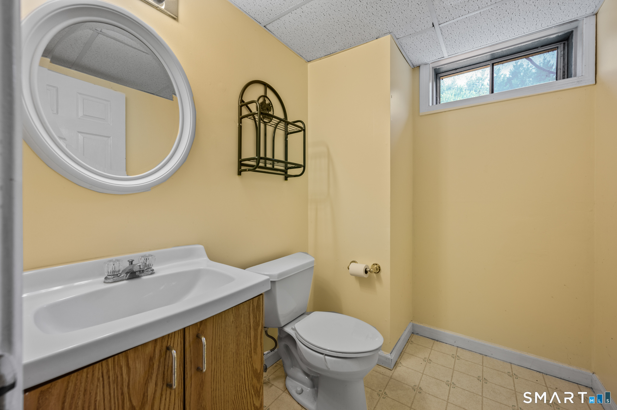 9 Kelly Drive Enfield CT 06082