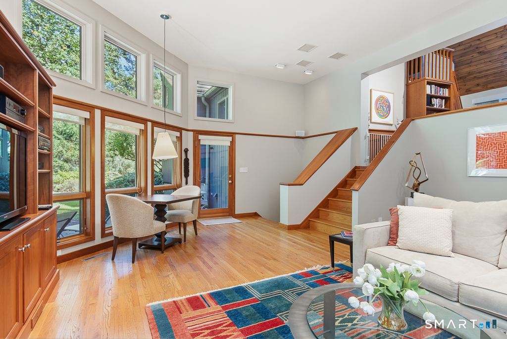 33 Rock Hill Road Woodbridge CT 06525