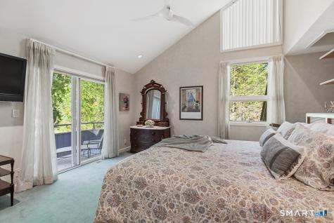 33 Rock Hill Road Woodbridge CT 06525