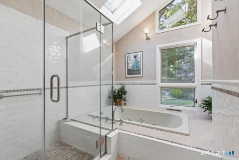 33 Rock Hill Road Woodbridge CT 06525