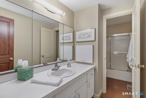 33 Rock Hill Road Woodbridge CT 06525