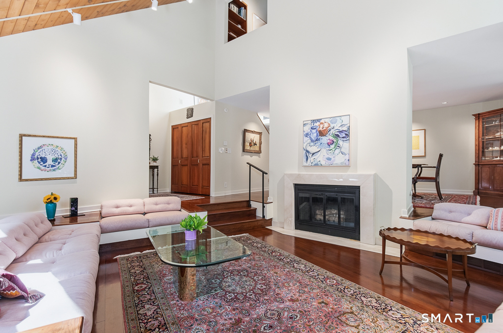 33 Rock Hill Road Woodbridge CT 06525