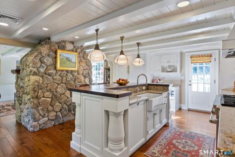 6 Pine Hill Road Burlington CT 06013