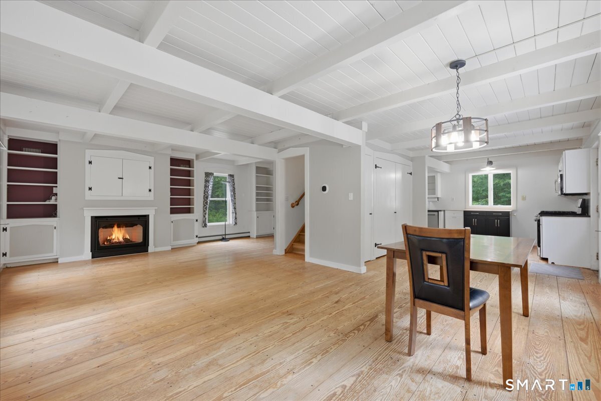 124 Town Street East Haddam CT 06423