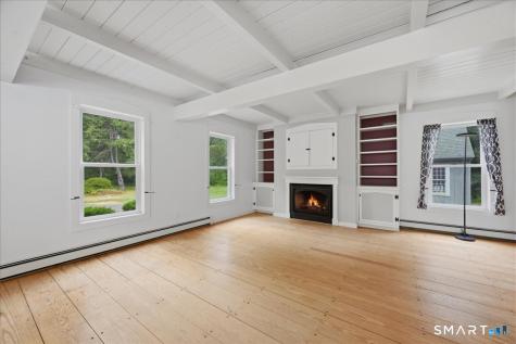 124 Town Street East Haddam CT 06423