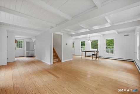 124 Town Street East Haddam CT 06423