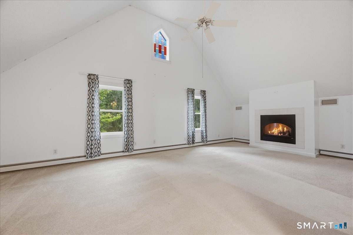 124 Town Street East Haddam CT 06423