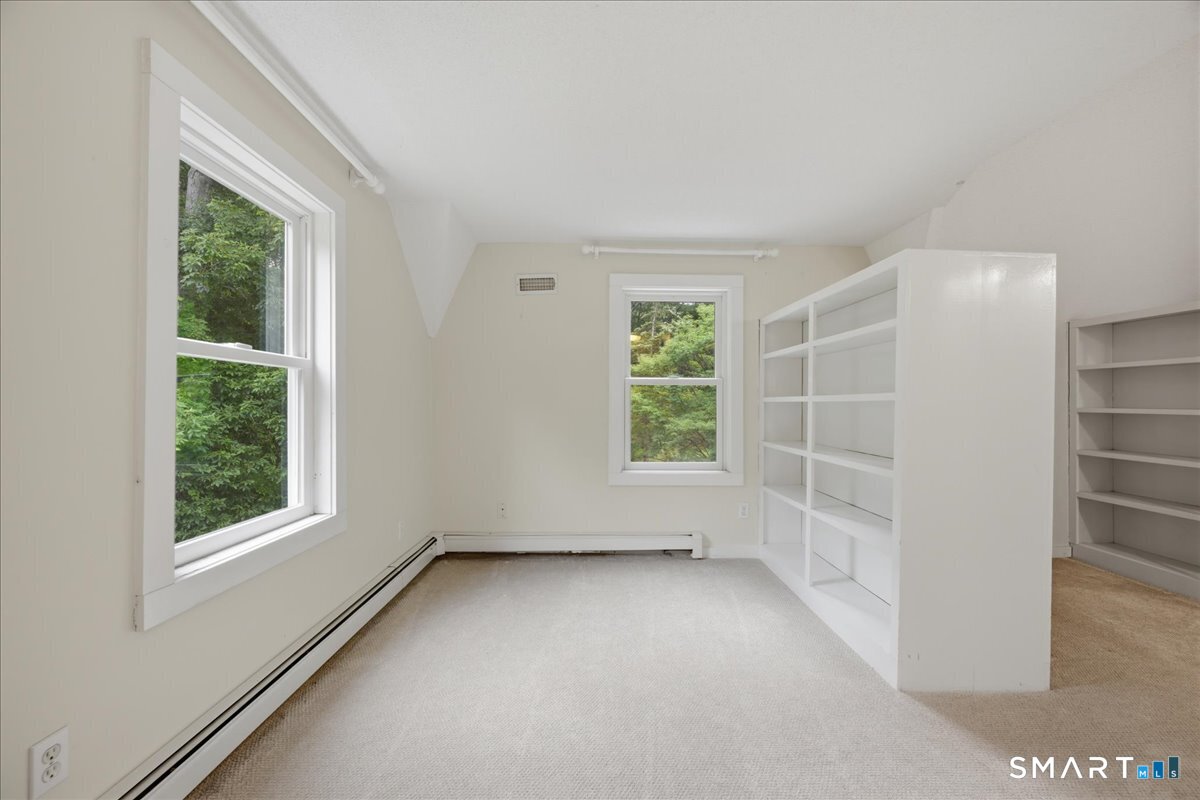 124 Town Street East Haddam CT 06423