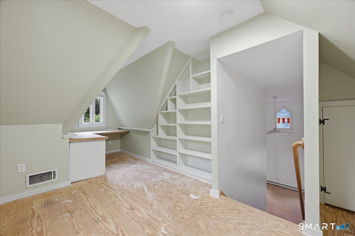124 Town Street East Haddam CT 06423