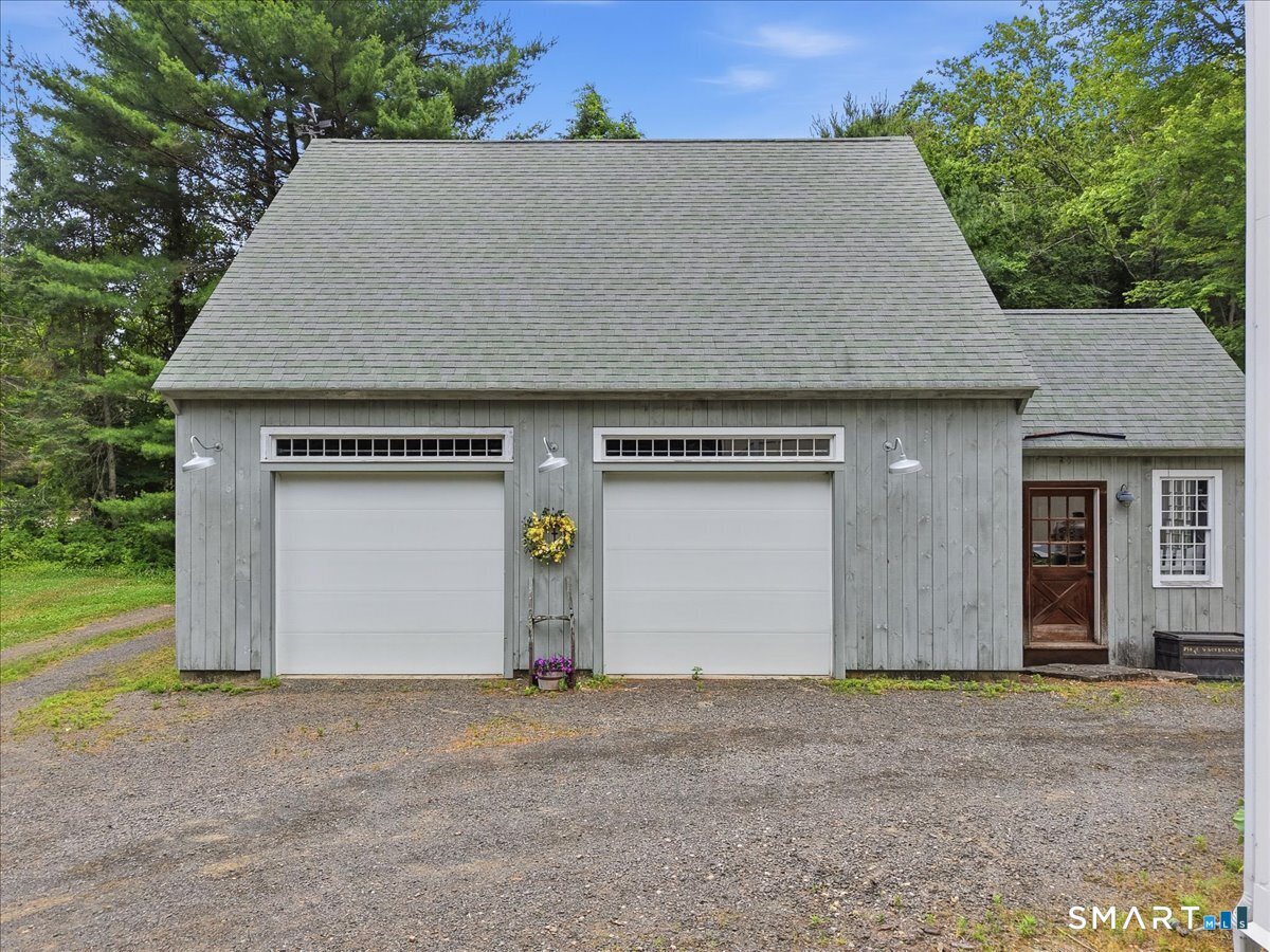 124 Town Street East Haddam CT 06423