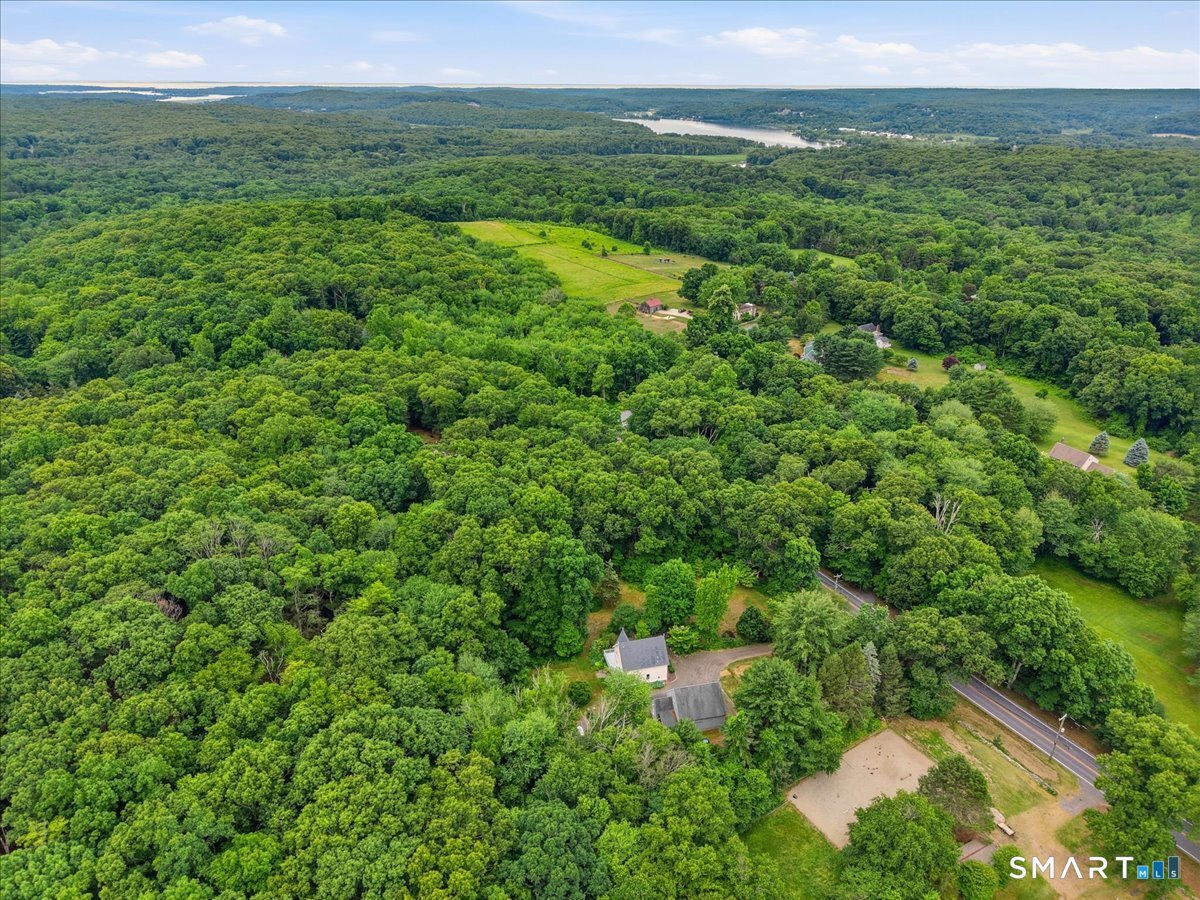 124 Town Street East Haddam CT 06423