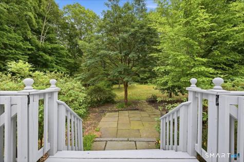 124 Town Street East Haddam CT 06423