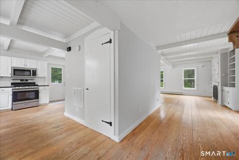 124 Town Street East Haddam CT 06423