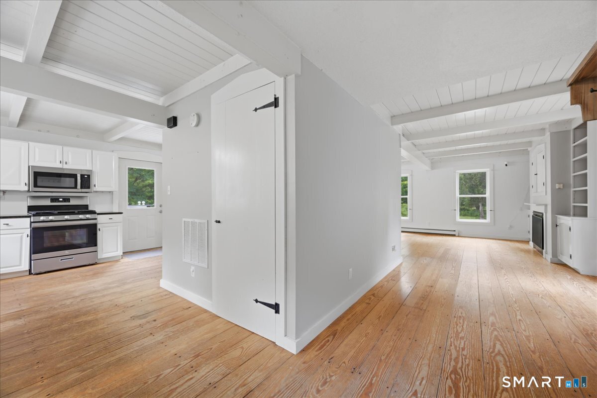124 Town Street East Haddam CT 06423