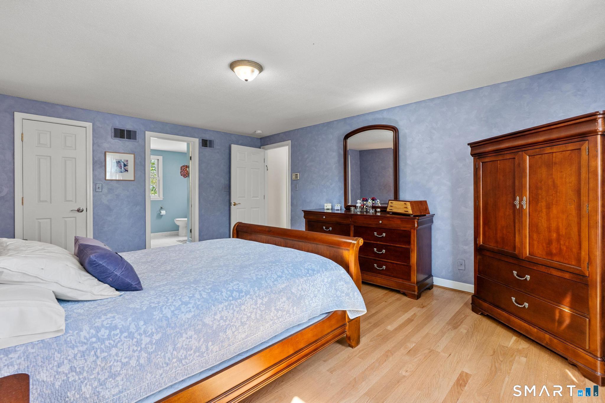 2016 Boulevard West Hartford CT 06107