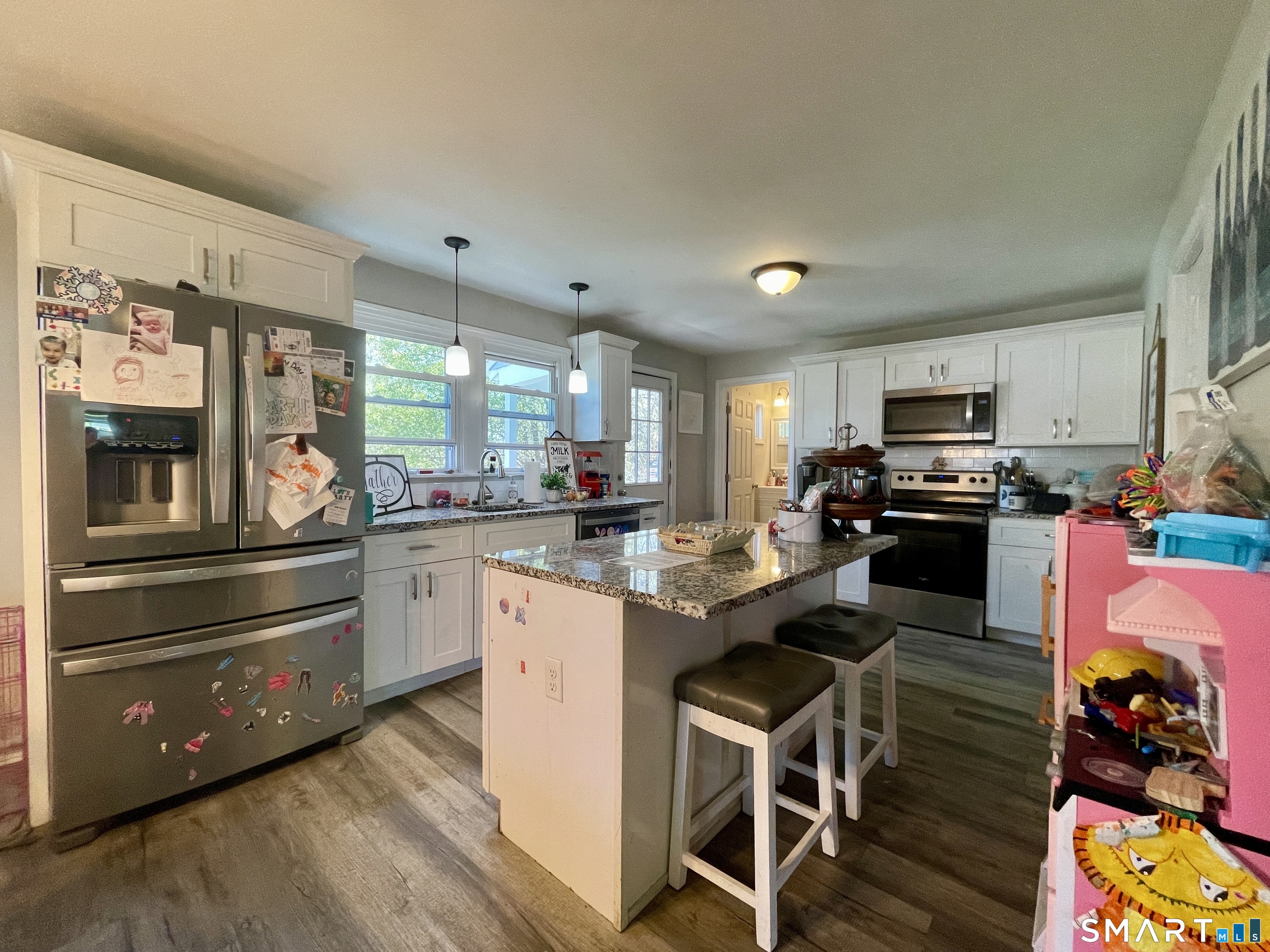 16 Brainard Road Enfield CT 06082