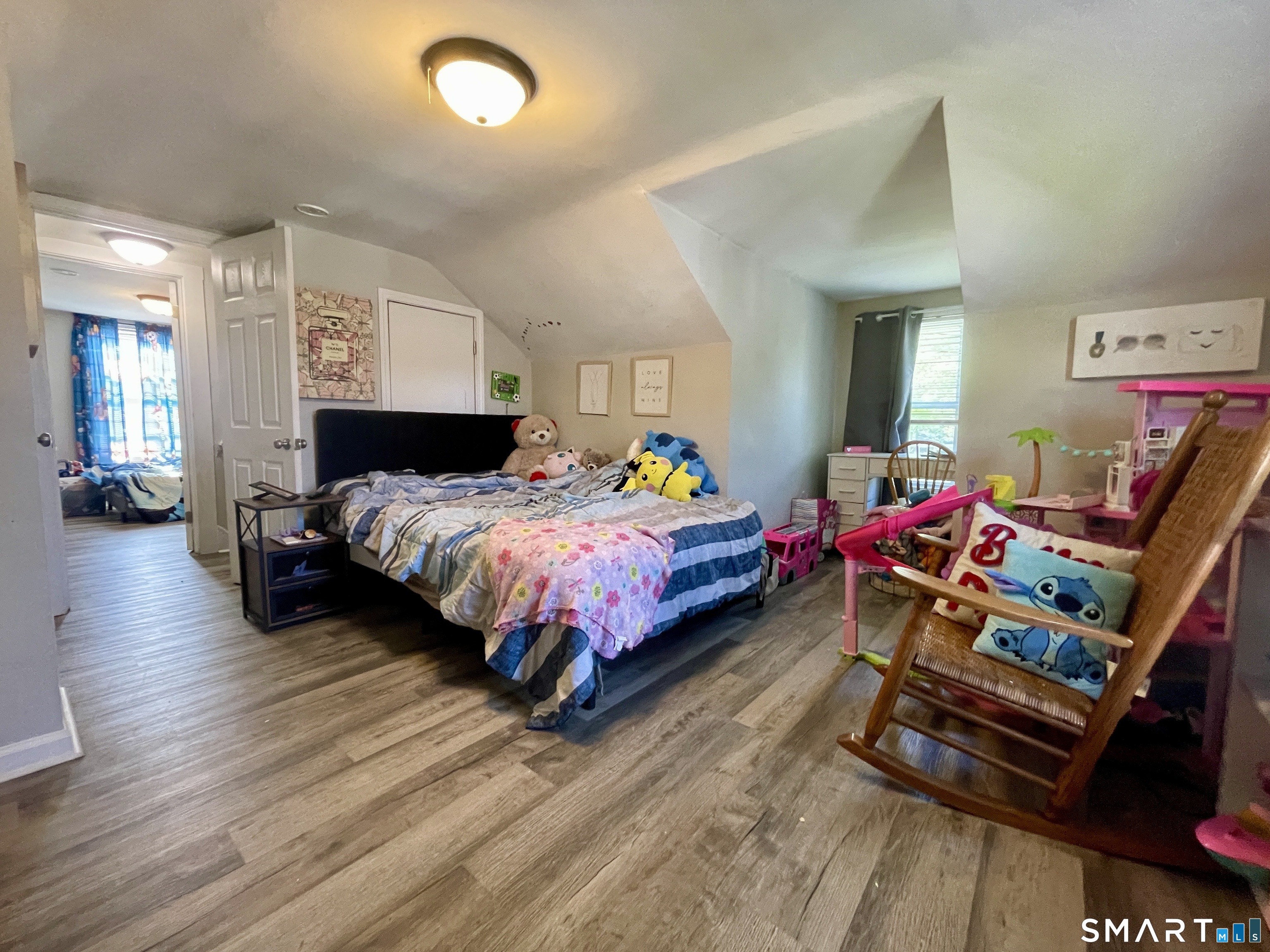 16 Brainard Road Enfield CT 06082