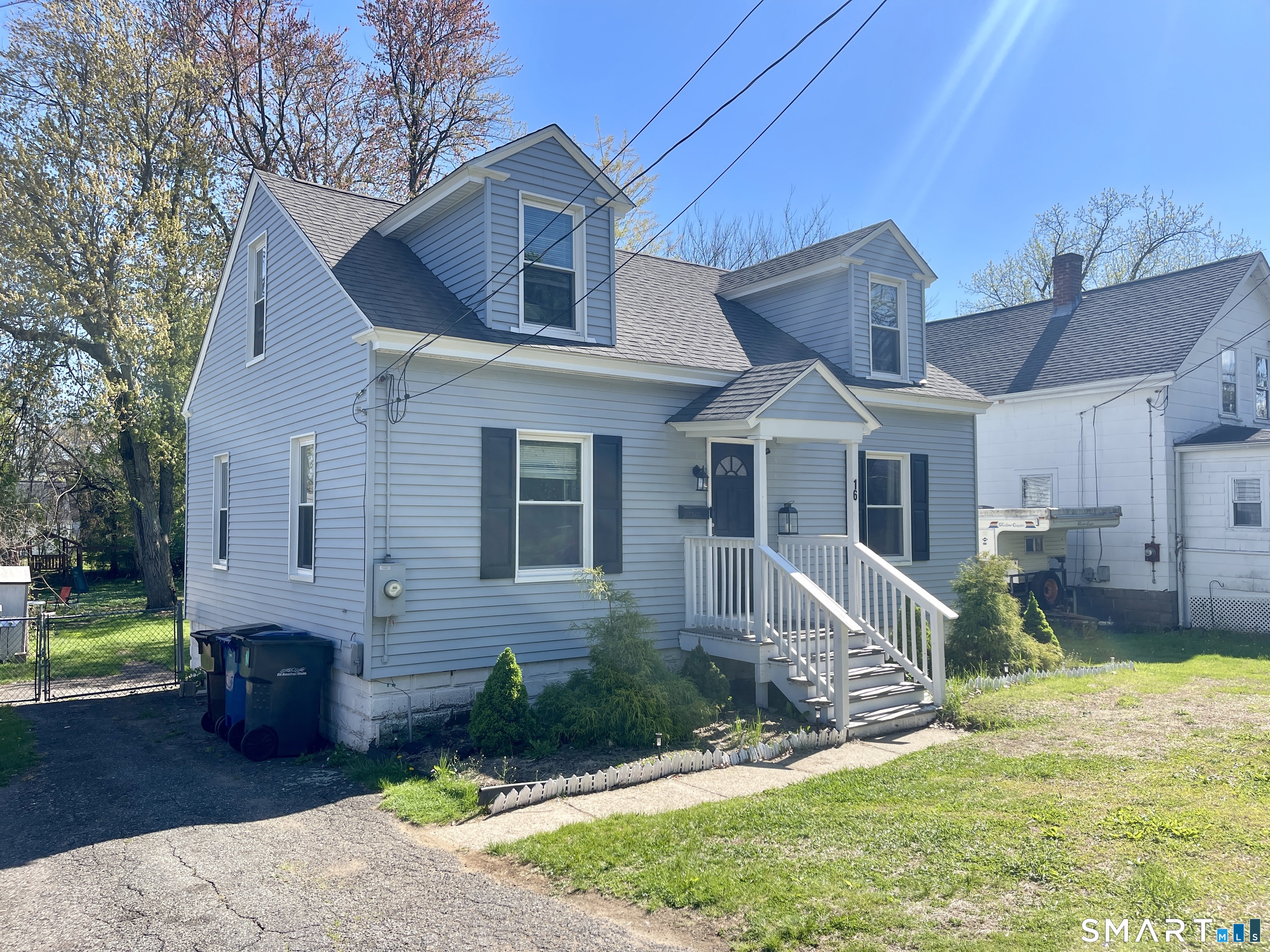 16 Brainard Road Enfield CT 06082