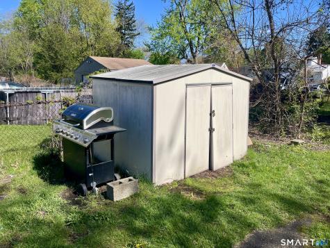 16 Brainard Road Enfield CT 06082