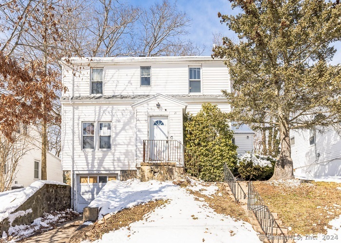 21 Whittlesey Avenue Waterbury CT 06706