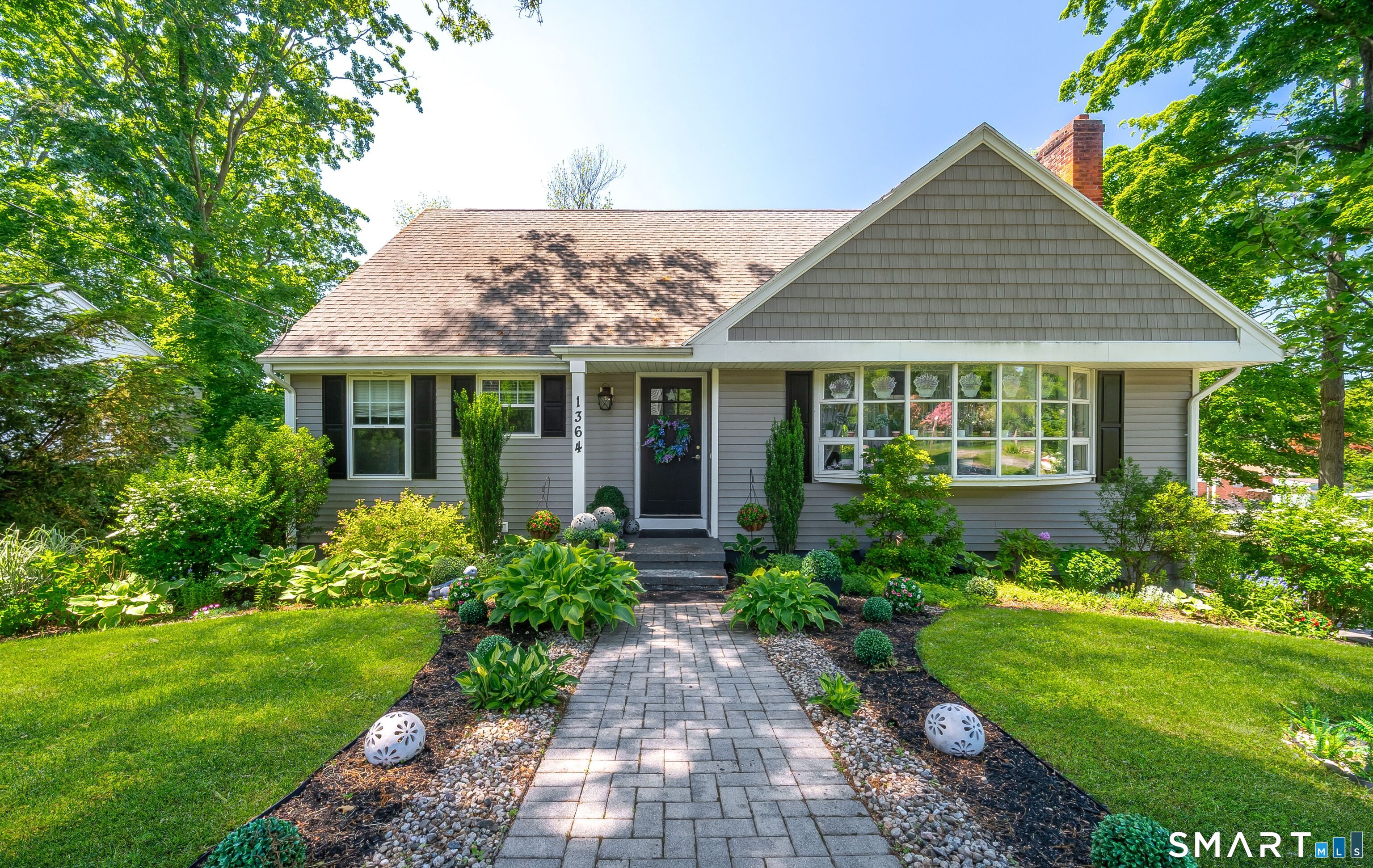 1364 Ridge Road North Haven CT 06473