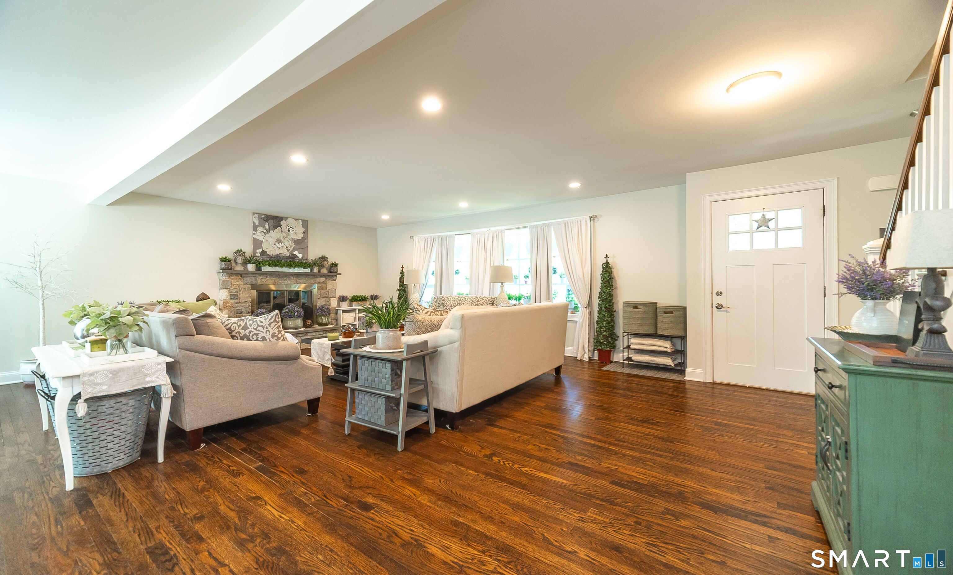 1364 Ridge Road North Haven CT 06473