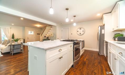 1364 Ridge Road North Haven CT 06473