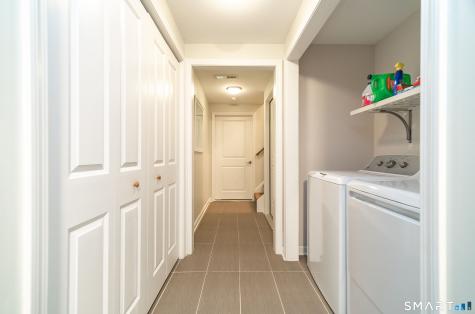 1364 Ridge Road North Haven CT 06473