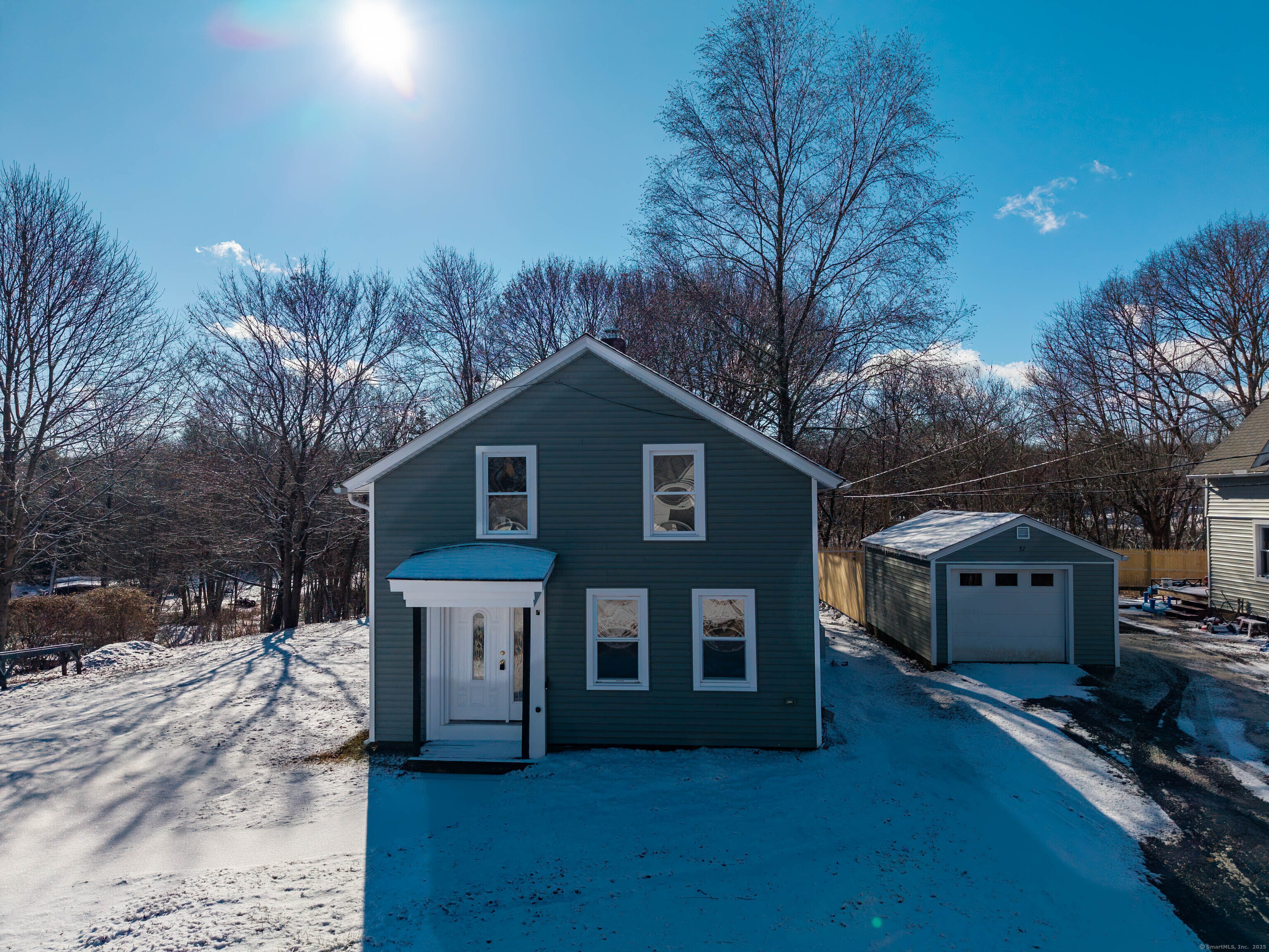 41 Maple Avenue Extension Montville CT 06382