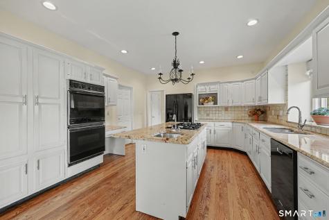 28 Mead Ridge Road Ridgefield CT 06877