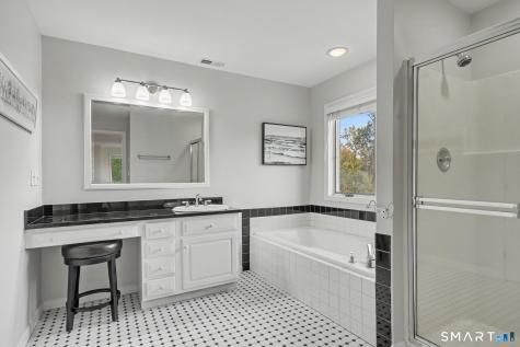 28 Mead Ridge Road Ridgefield CT 06877