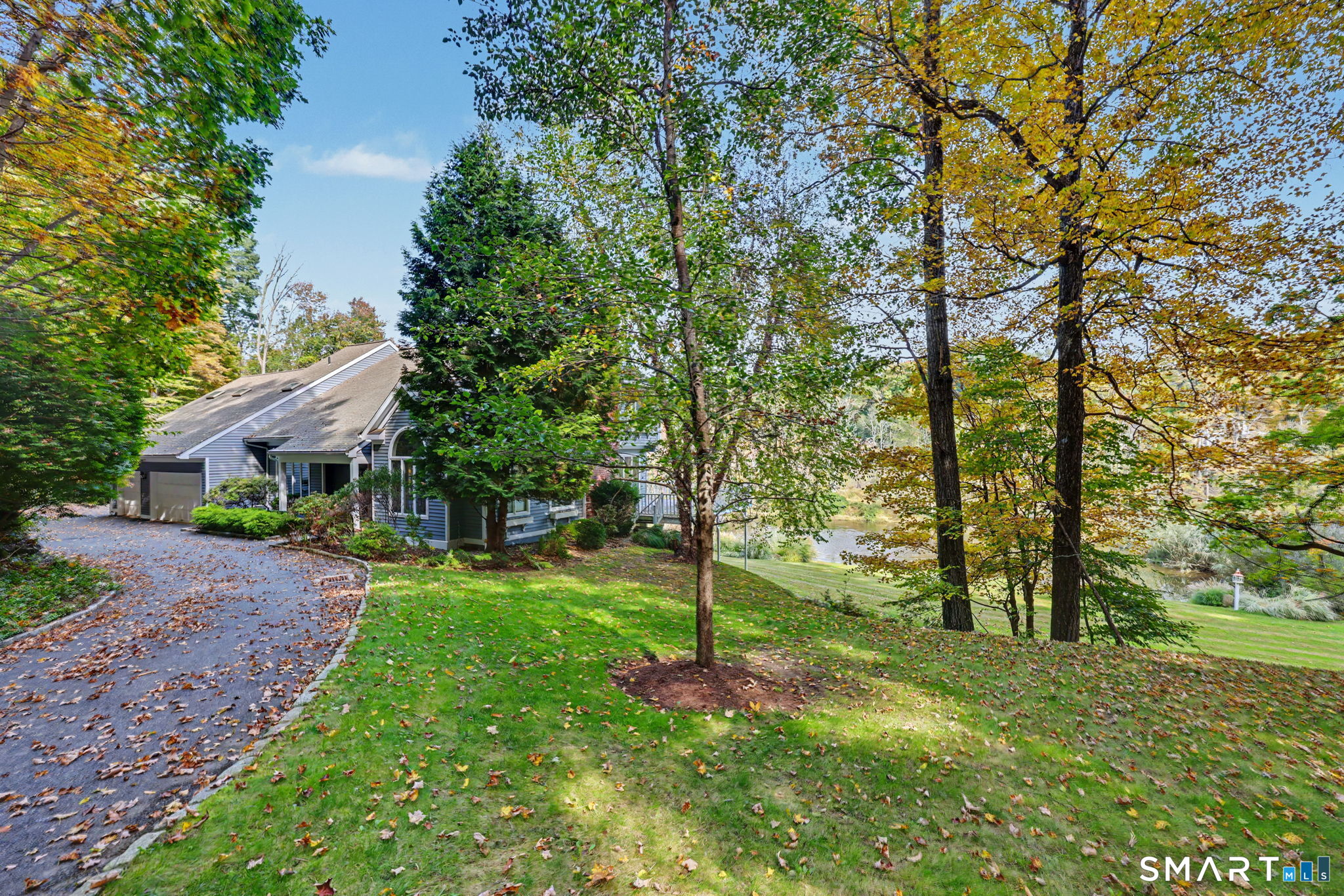 28 Mead Ridge Road Ridgefield CT 06877