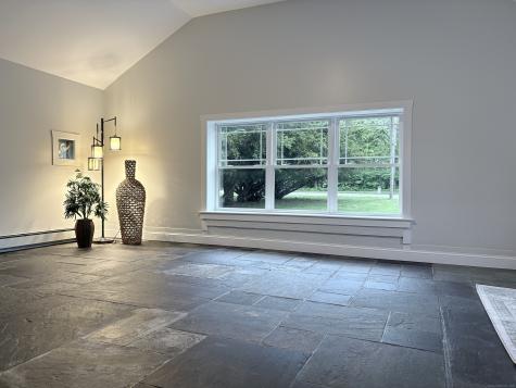 220 West Road Colchester CT 06415