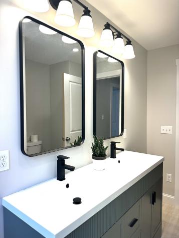 220 West Road Colchester CT 06415