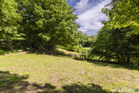 139 Davis Road Seymour CT 06483