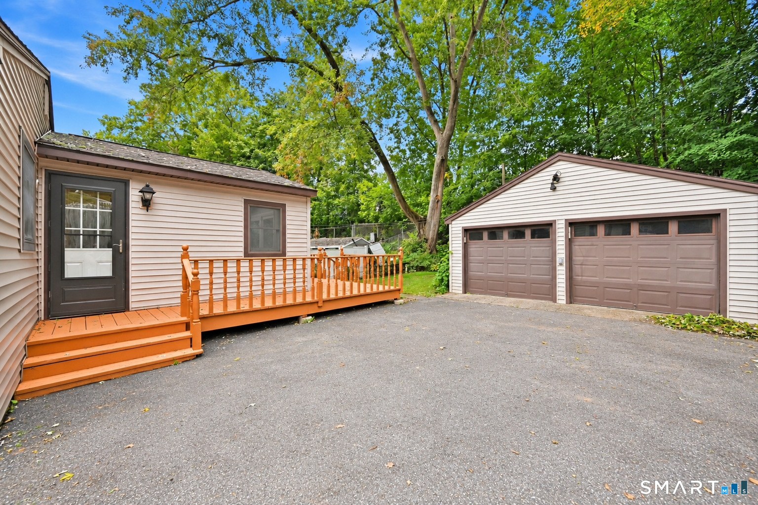 68 Beardsley Avenue Naugatuck CT 06770