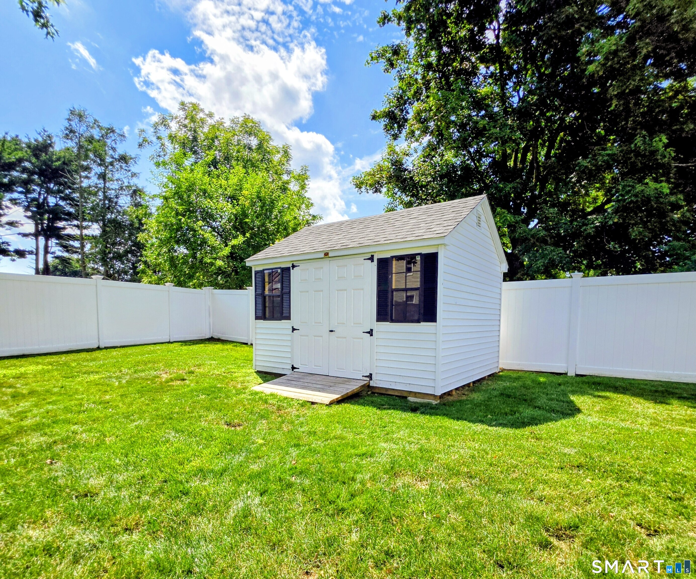 5 Depietro Drive East Hartford CT 06118