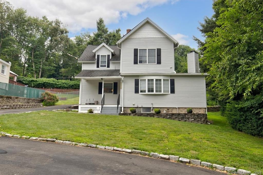 1220 Hamilton Avenue Waterbury CT 06706