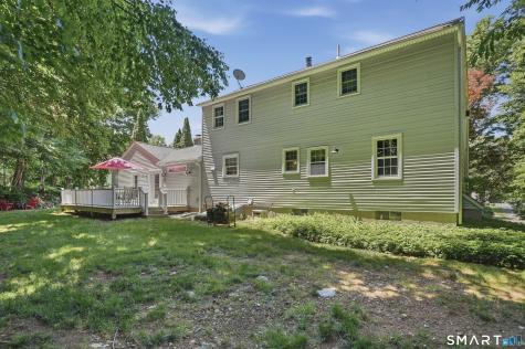 4 Woodland Terrace Prospect CT 06712