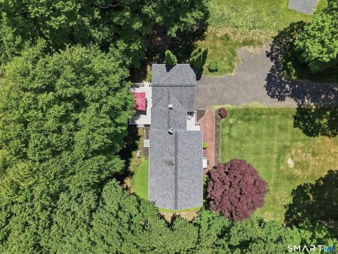 4 Woodland Terrace Prospect CT 06712