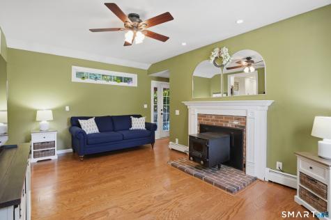4 Woodland Terrace Prospect CT 06712