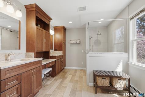 21 Shawnee Lane Monroe CT 06468