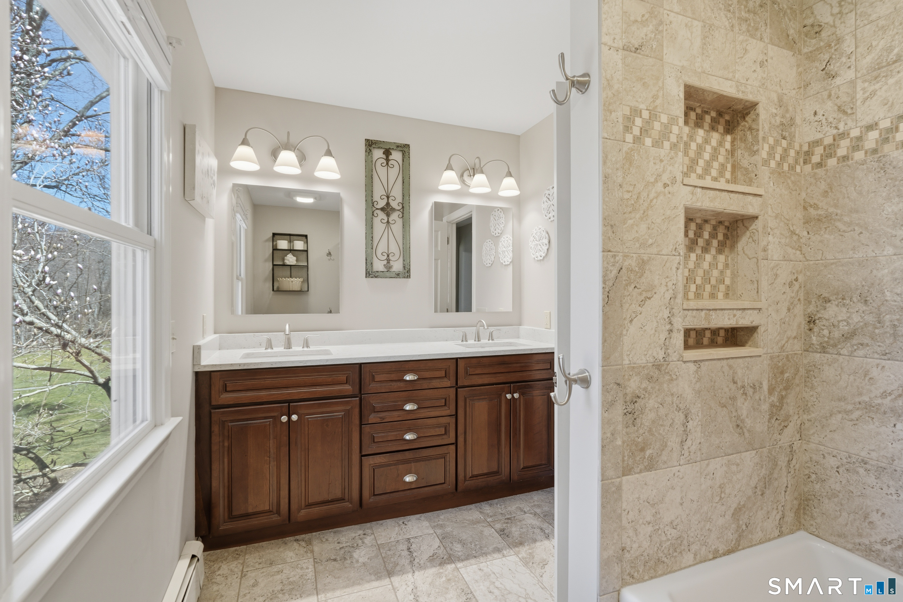 21 Shawnee Lane Monroe CT 06468
