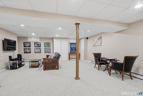 21 Shawnee Lane Monroe CT 06468