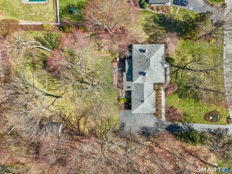 21 Shawnee Lane Monroe CT 06468