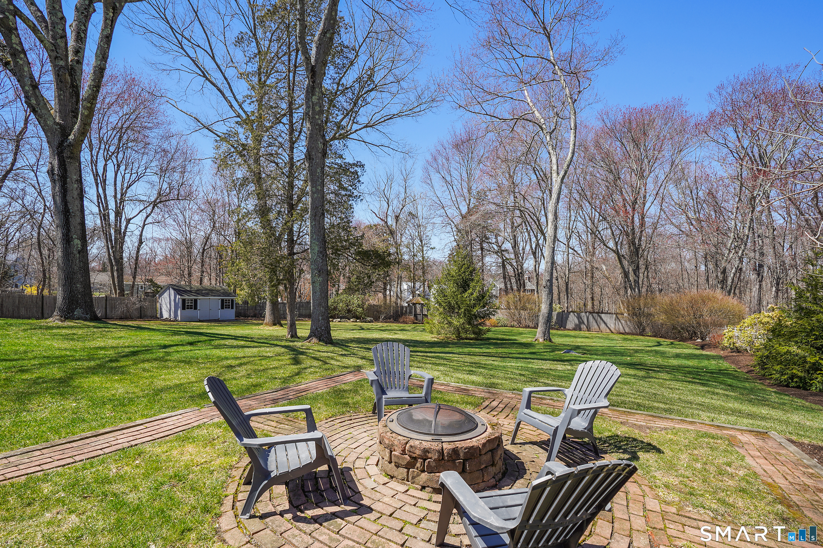 21 Shawnee Lane Monroe CT 06468