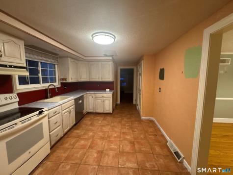 81 Lancaster Road Bristol CT 06010