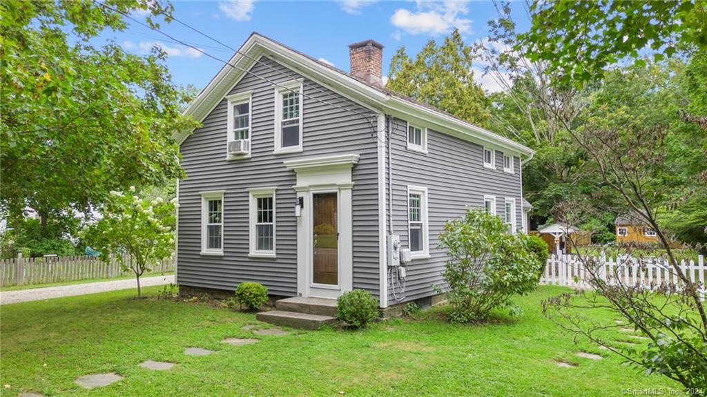 76 Glenwood Road Clinton CT 06413