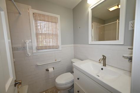 3 Stoddard Road East Haven CT 06512