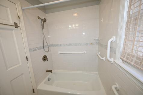 3 Stoddard Road East Haven CT 06512